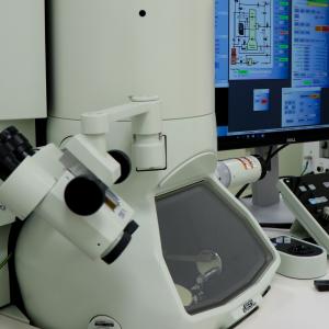 UHR TEM - Ultra High Reslution Transmission Electron Microscope JEM-2100Plus